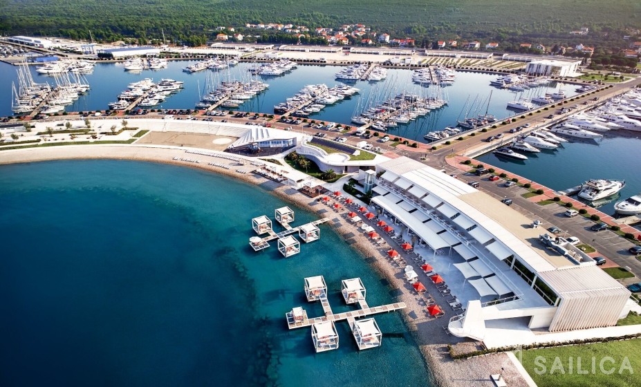 Dufour 470 - Yacht Charter Sailica