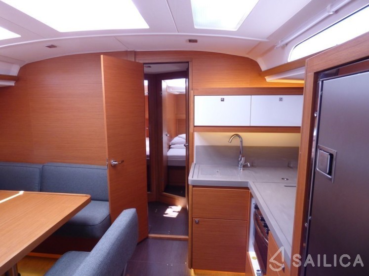 Dufour 470 - Yacht Charter Sailica