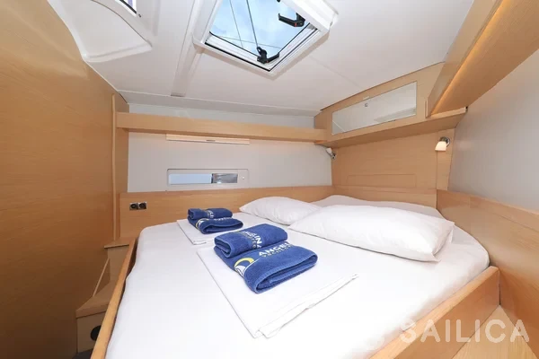 Dufour 430 Grand Large - Yacht Charter Sailica