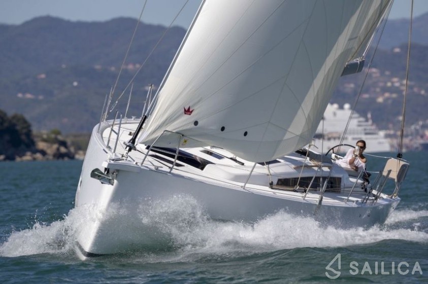 Dufour 430 Grand Large - Yacht Charter Sailica