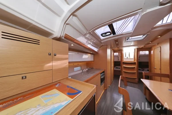 Dufour 430 Grand Large - Yacht Charter Sailica