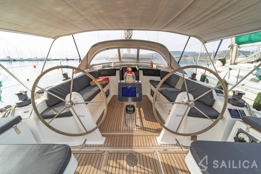Hanse 418 - Yacht Charter Sailica