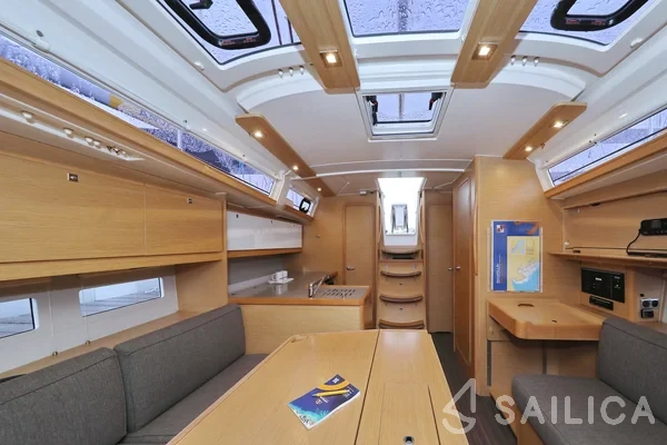 Dufour 390 Grand Large - Yacht Charter Sailica
