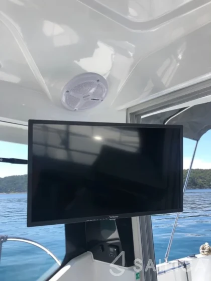 Merry Fisher 795 - Yacht Charter Sailica