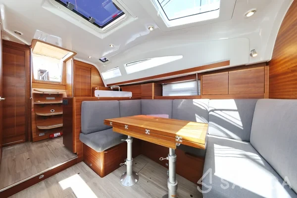 Elan Impression 40.1 - Yacht Charter Sailica