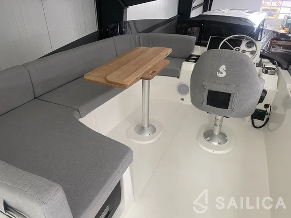 Swift Trawler 35 - Yacht Charter Sailica