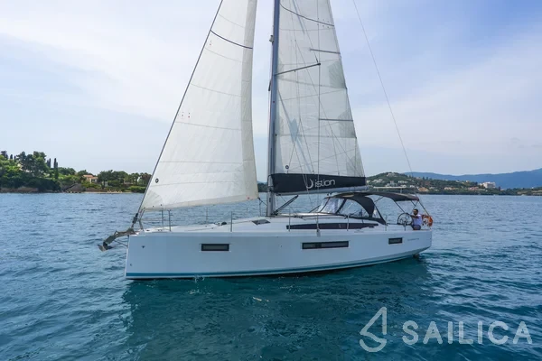 Sun Odyssey 410 - Yacht Charter Sailica