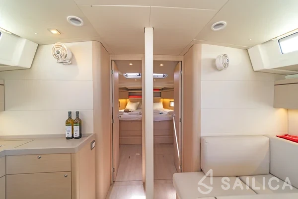 Oceanis 46.1 - Yacht Charter Sailica