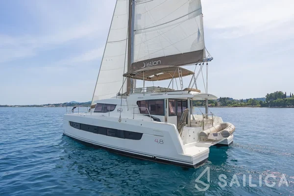 Bali 4.8  - Yacht Charter Sailica