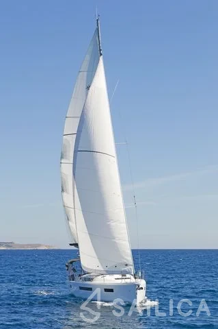Sun Odyssey 490 - Yacht Charter Sailica