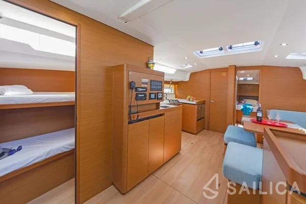 Sun Odyssey 490 - Yacht Charter Sailica