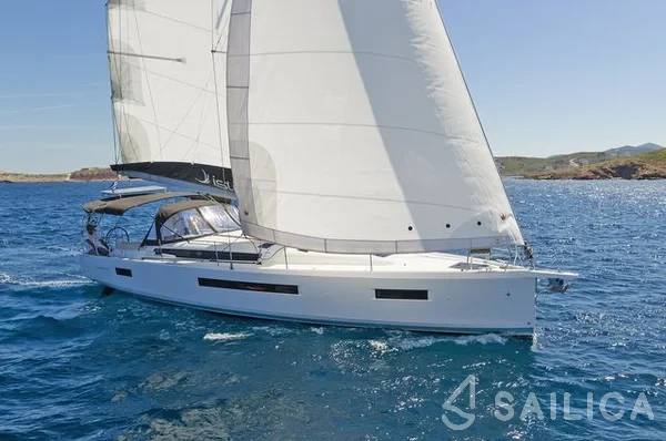 Sun Odyssey 490 - Yacht Charter Sailica