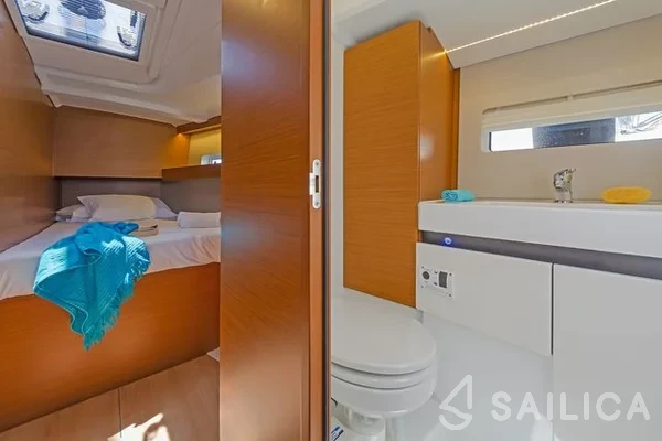 Sun Odyssey 490 - Yacht Charter Sailica