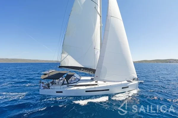 Sun Odyssey 490 - Yacht Charter Sailica