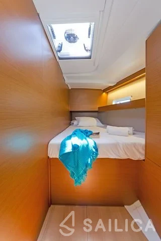 Sun Odyssey 490 - Yacht Charter Sailica