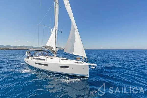Sun Odyssey 490 - Yacht Charter Sailica