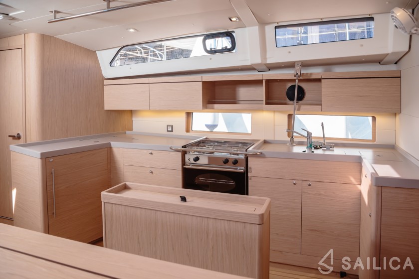 Oceanis 46.1 - Yacht Charter Sailica