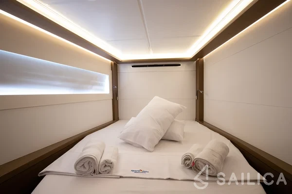 Lagoon 46  - Yacht Charter Sailica