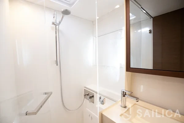 Lagoon 46  - Yacht Charter Sailica