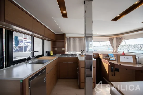 Lagoon 46  - Yacht Charter Sailica