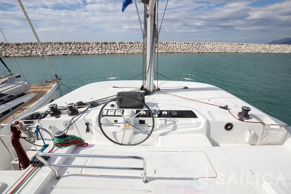 Lagoon 46  - Yacht Charter Sailica