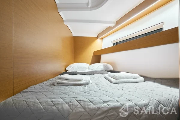 Sun Odyssey 440 - Yacht Charter Sailica