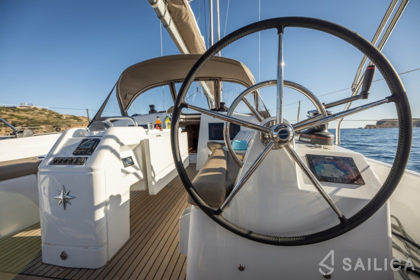 Sun Odyssey 410 - Yacht Charter Sailica