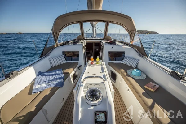 Sun Odyssey 410 - Yacht Charter Sailica