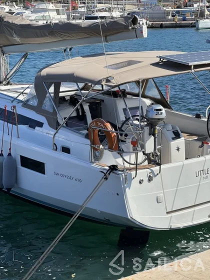 Sun Odyssey 410 - Yacht Charter Sailica