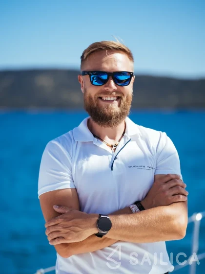 Lagoon 620 - Yacht Charter Sailica