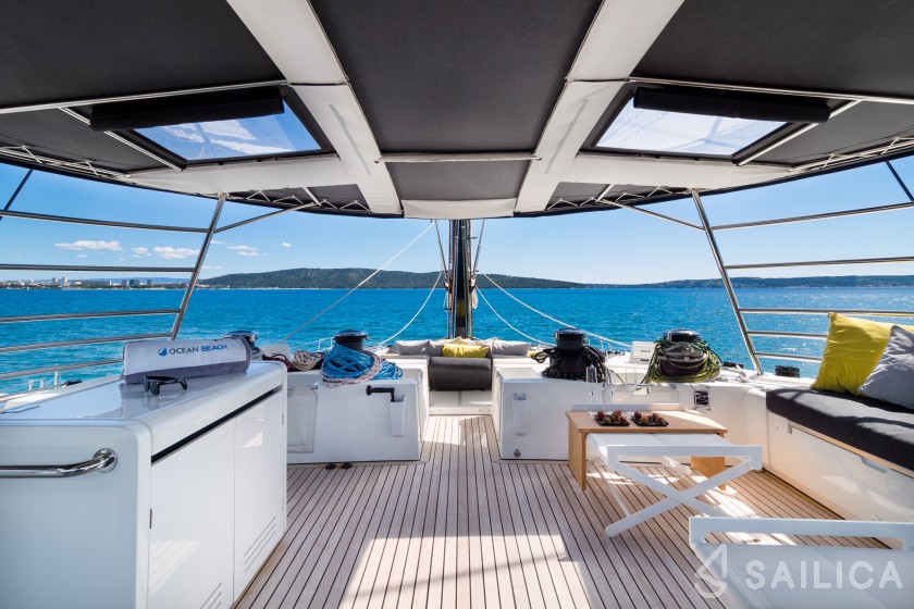 Lagoon 620 - Yacht Charter Sailica