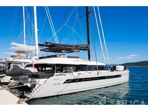 Lagoon 620 - Yacht Charter Sailica
