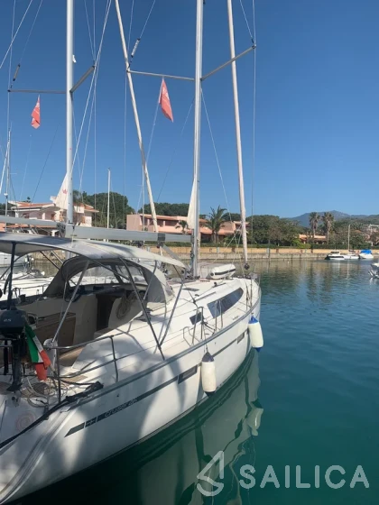 Bavaria 46 Cruiser - Yacht Charter Sailica