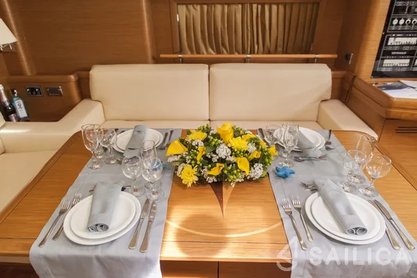 Gianetti Star 64 - Yacht Charter Sailica