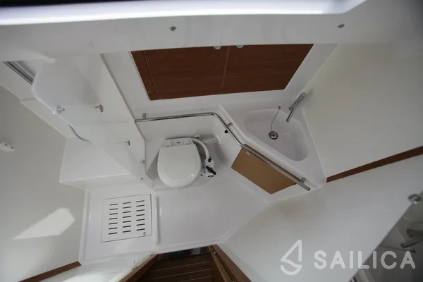 Elan Impression 45.1 - Yacht Charter Sailica