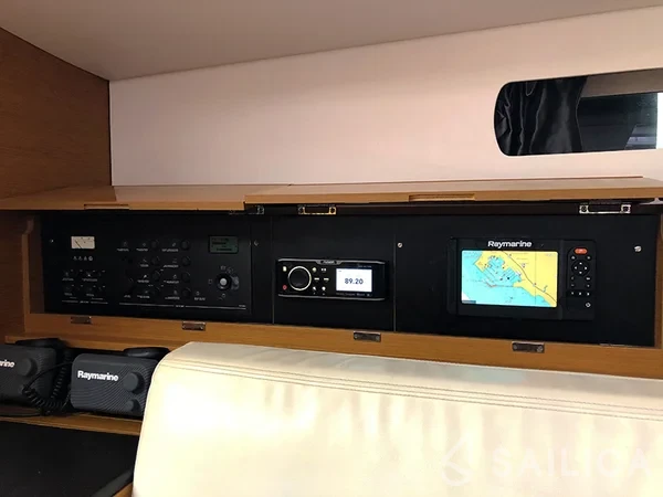 Sun Odyssey 479 - Photo #54 Sun Odyssey 479 - Yacht Charter Sailica