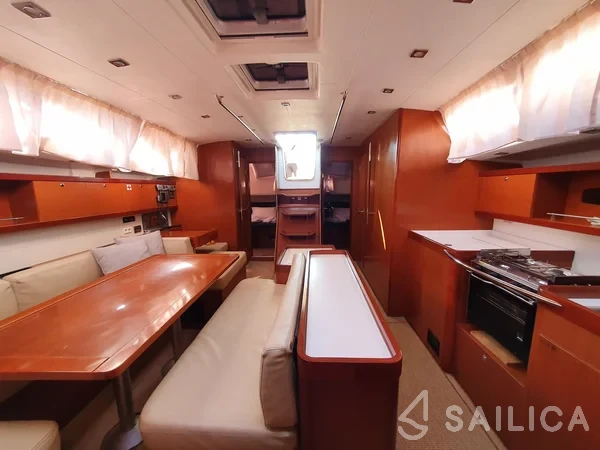 Oceanis 50 Family - Yacht Charter Sailica