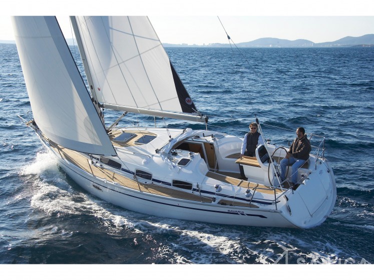Bavaria 35 Cruiser - Yacht Charter Sailica
