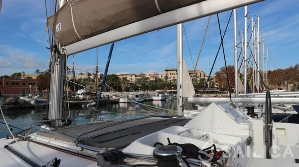 Lagoon 450 - Yacht Charter Sailica