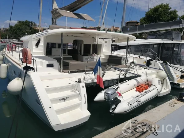 Lagoon 450 - Yacht Charter Sailica