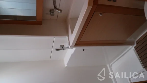 Lagoon 450 - Yacht Charter Sailica