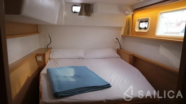Lagoon 450 - Yacht Charter Sailica