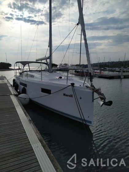 Sun Odyssey 410 - Yacht Charter Sailica