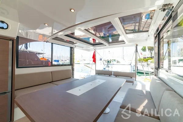 Bali Catspace - Yacht Charter Sailica