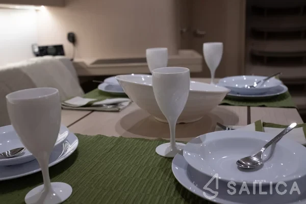 Oceanis 46.1 - Photo #121 Oceanis 46.1 - Yacht Charter Sailica