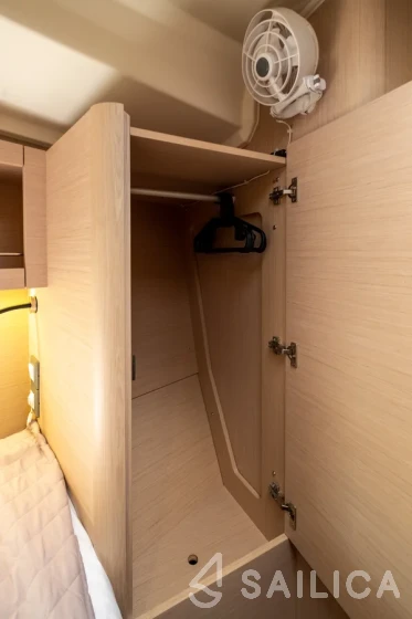 Oceanis 46.1 - Photo #107 Oceanis 46.1 - Yacht Charter Sailica