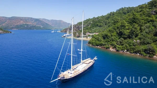 Gulet - Yacht Charter Sailica
