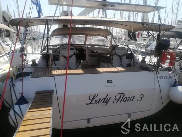 Bavaria C50 - Yacht Charter Sailica