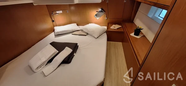 Bavaria C50 - Yacht Charter Sailica