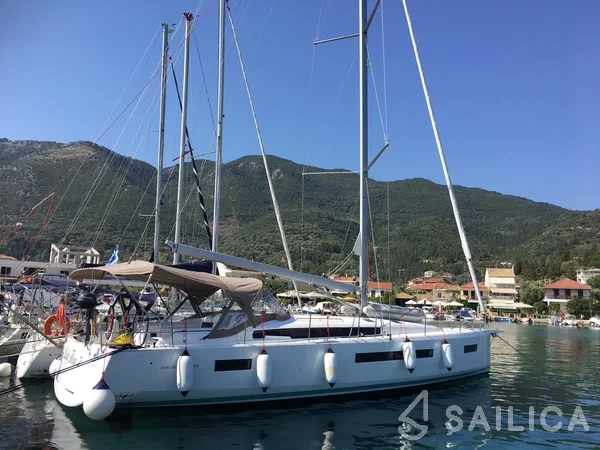Sun Odyssey 490 - Yacht Charter Sailica